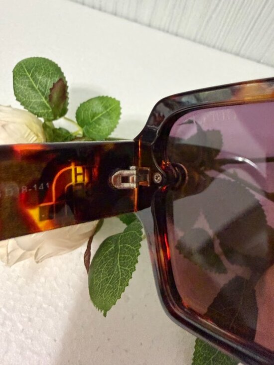 Oversized Geometric Tortoise Sunglasses Brown Gradient Lenses Statement Style GG main image 7
